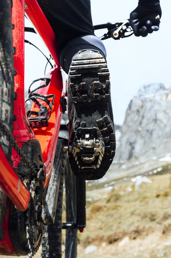 Quels sont les différents types de chaussures de VTT ?